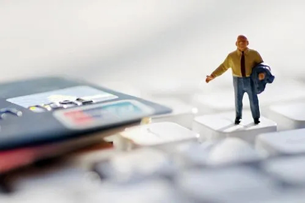 500万一年利息多少 银行定期存款利率决定实际收益高低